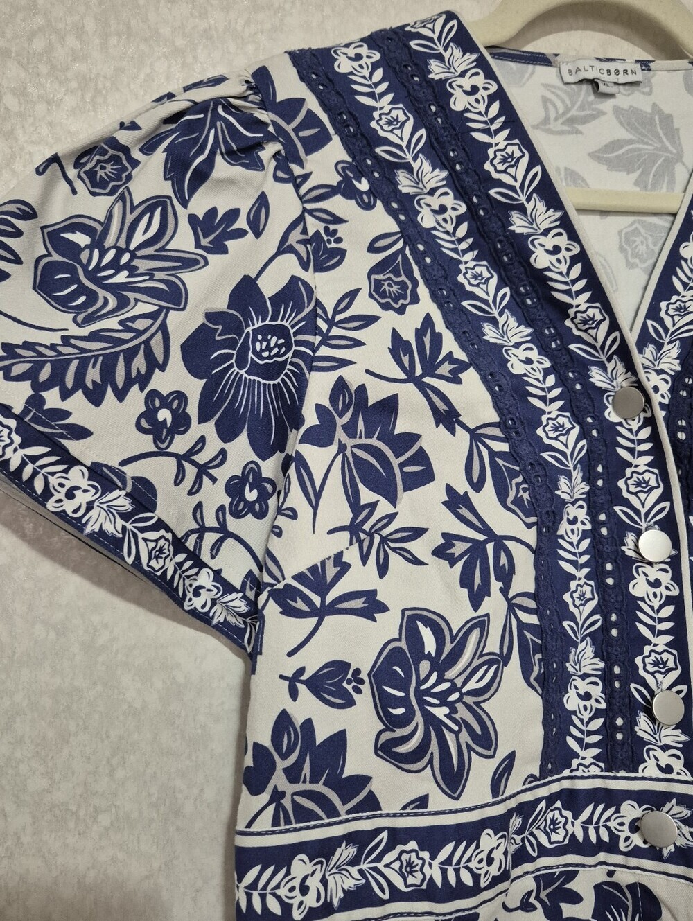 Baltic Born Navy and White Floral V-Neck Short Romper..Size:XL - Picture 12 of 16